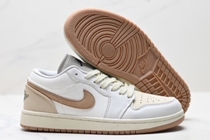 Women Jordan 1 Low 014